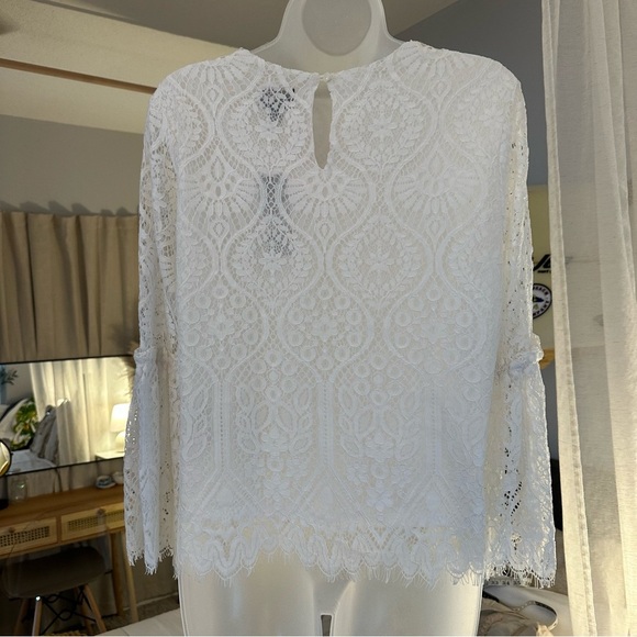 Worthington Drapey White Lined Lace Top with 3/4 Bell Sleeves, Medium - Picture 3 of 10